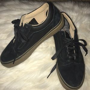 Black Vans